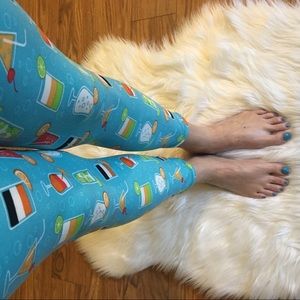 Clearance❣️Tropical Drinks Leggings 🍹